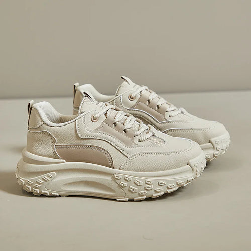 女性のためのファッショナブルな整形外科用シューズ